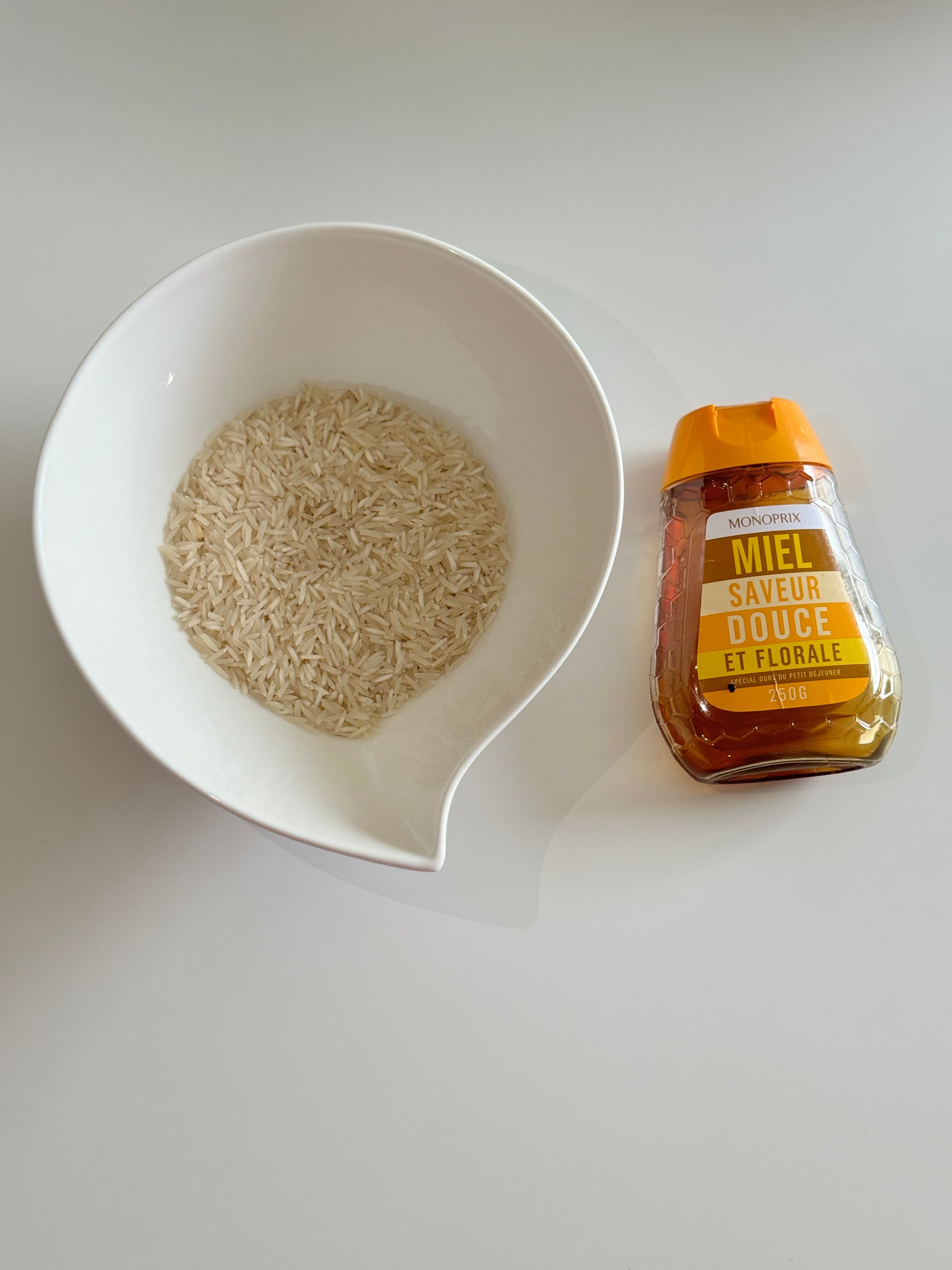 Gommage Visage au Riz Fait Maison : Recette et Bienfaits pour une Peau Radieuse